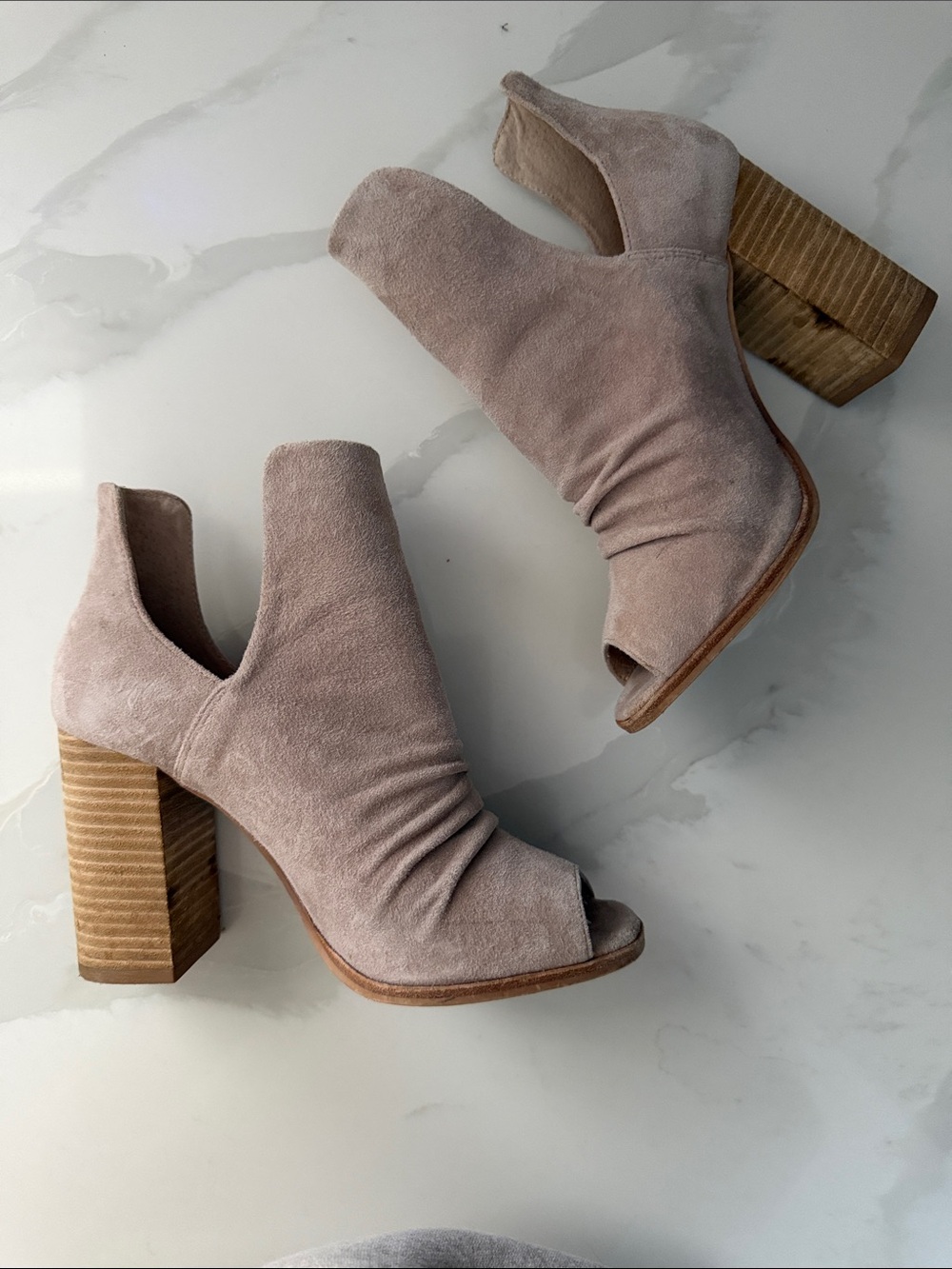 KRISTIN CAVALLARI Chinese Laundry Lash Bootie